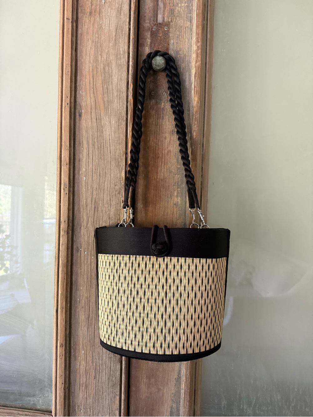Woven Straw-Effect Bucket Shoulder Bag with Black Trim